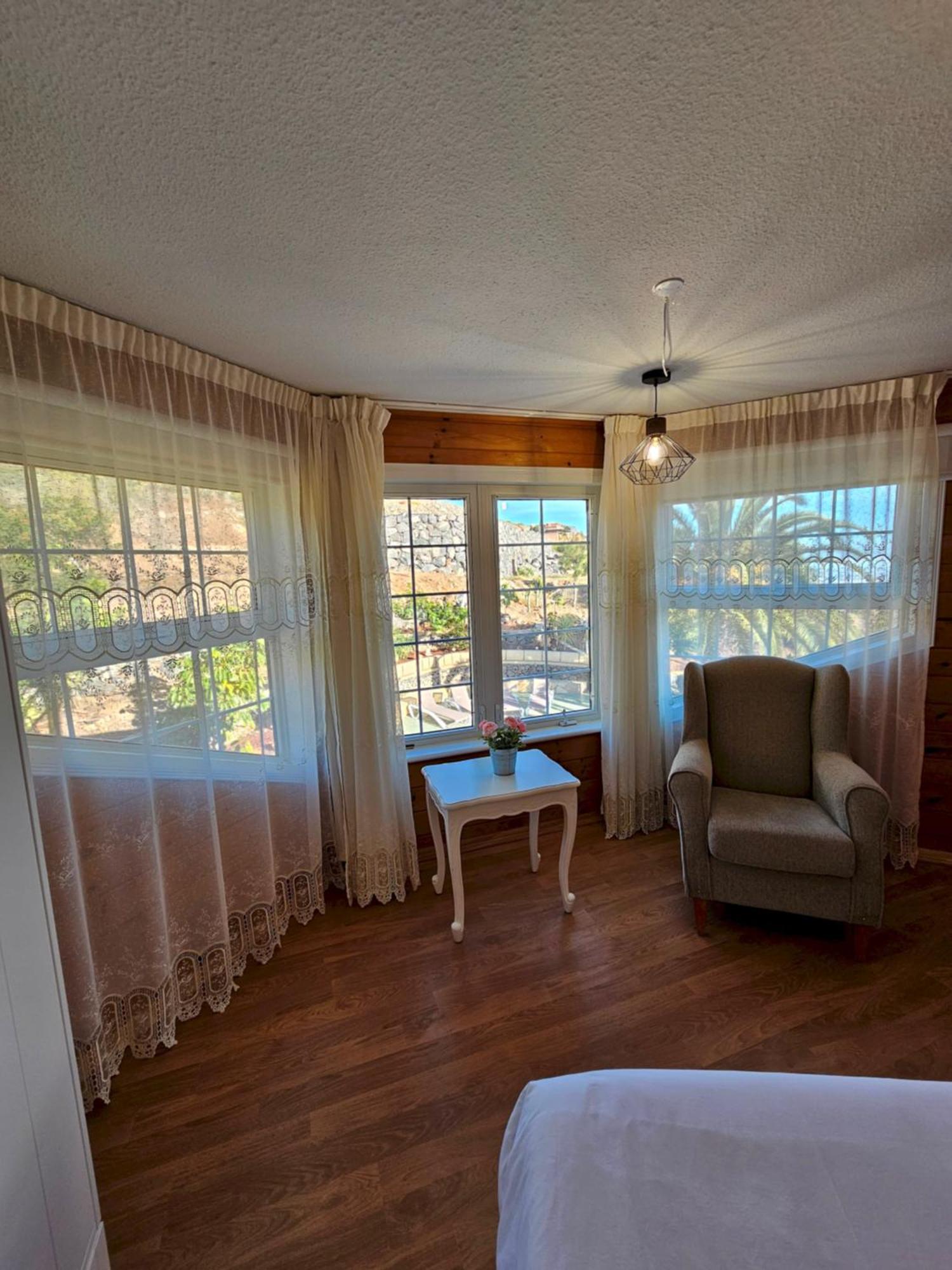 Villa Carlitos Vistas Al Mar Y A La Montana アデヘ エクステリア 写真