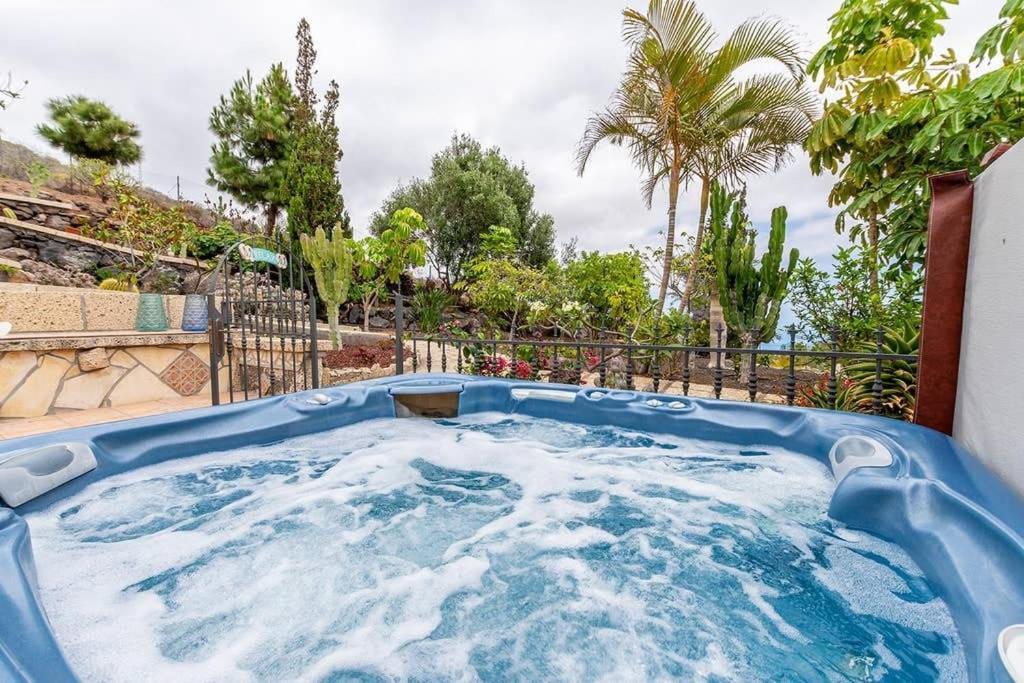 Villa Carlitos Vistas Al Mar Y A La Montana アデヘ エクステリア 写真