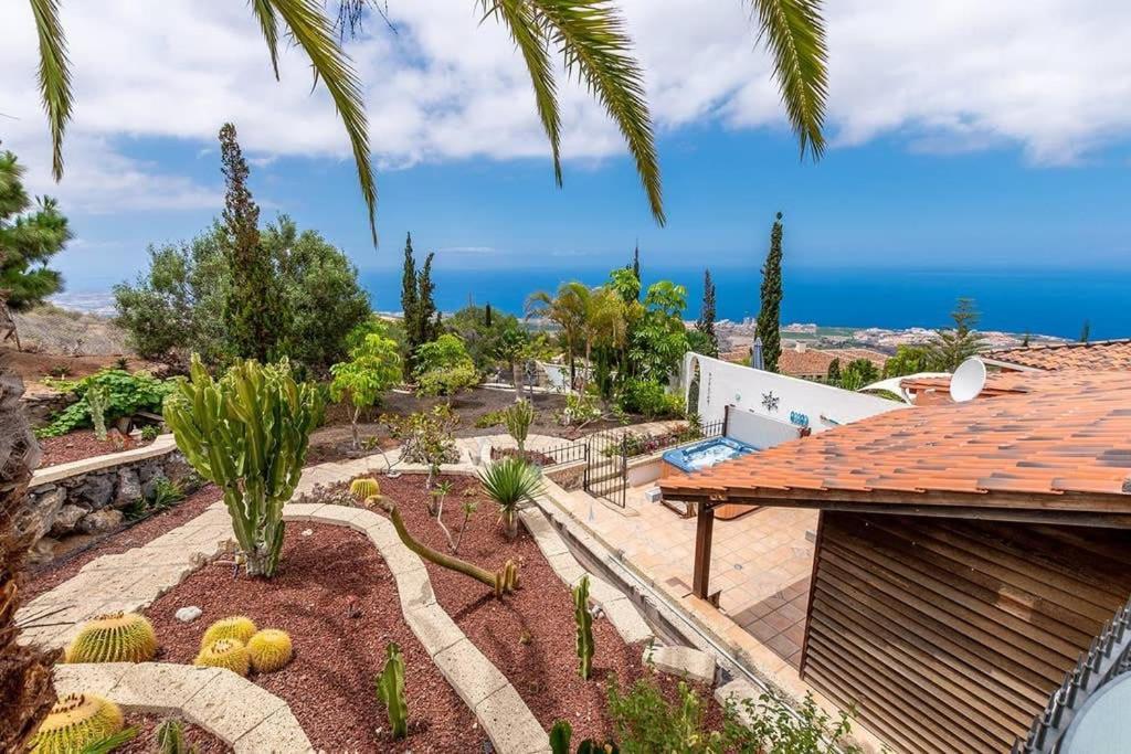 Villa Carlitos Vistas Al Mar Y A La Montana アデヘ エクステリア 写真
