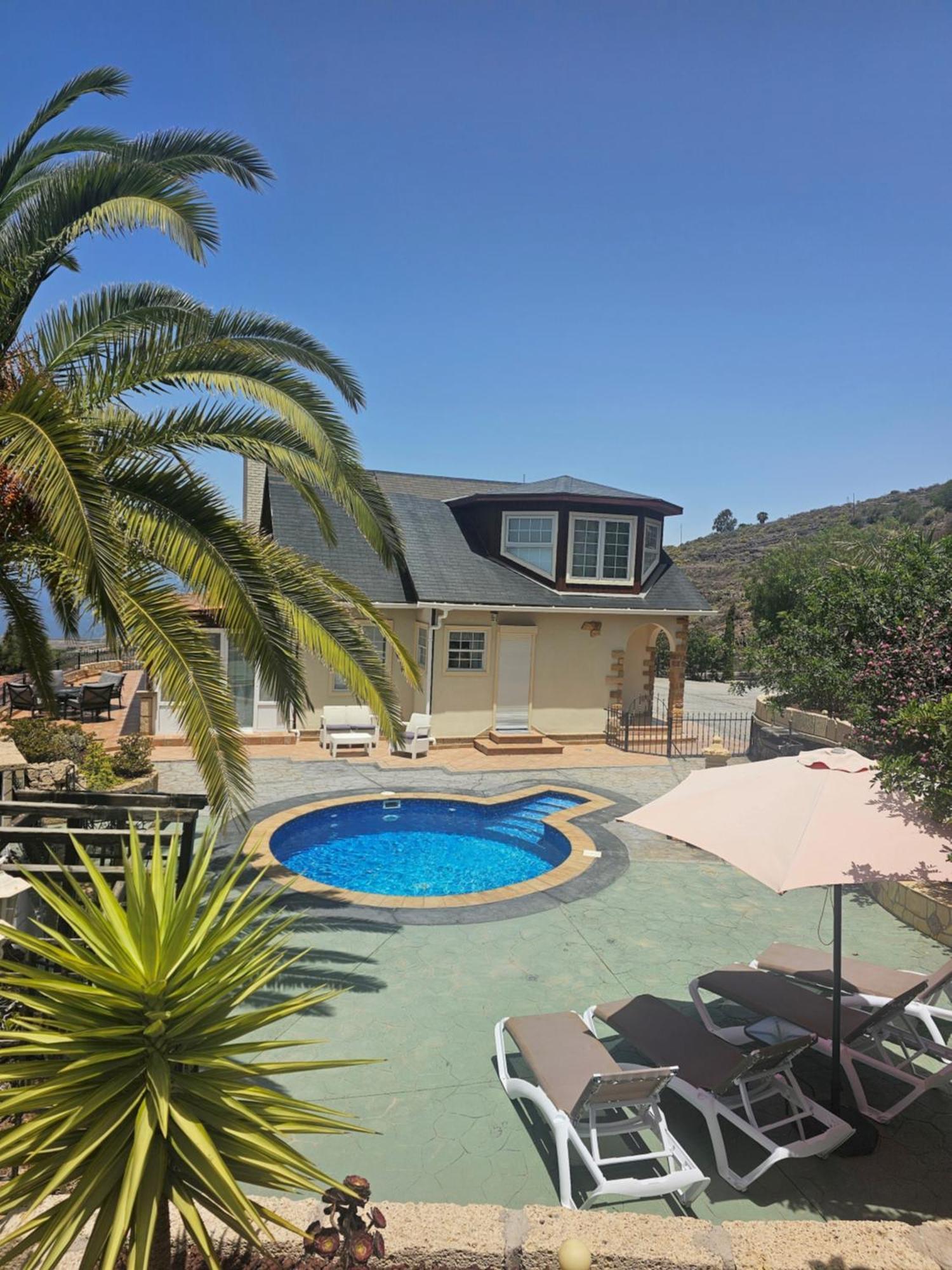 Villa Carlitos Vistas Al Mar Y A La Montana アデヘ エクステリア 写真